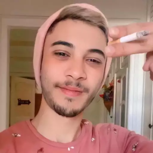 Dhia