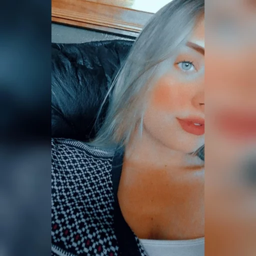 VickkyyT