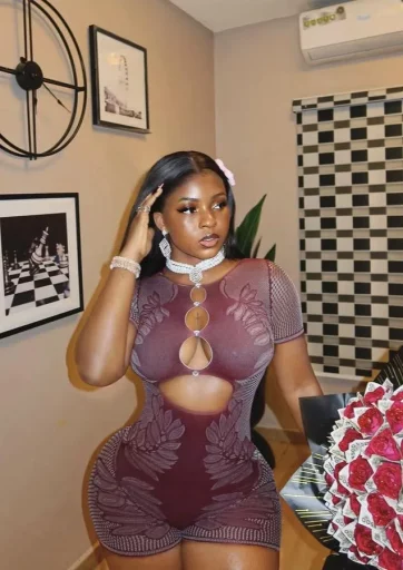 Juicy mistress