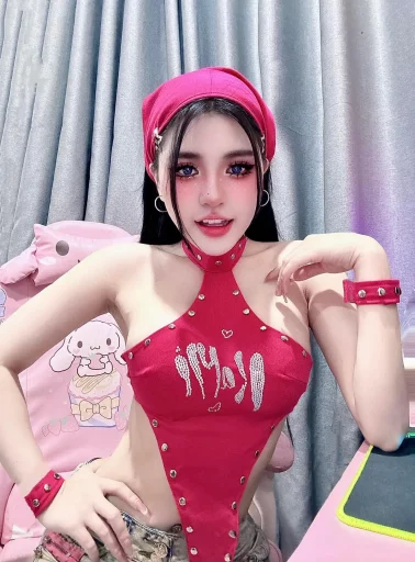 🍑Sexy girl 🦋🐛